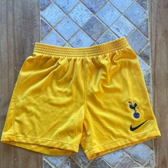 Nike Alex Morgan Tottenham Hotspur Soccer Kit - Picture 6 of 8